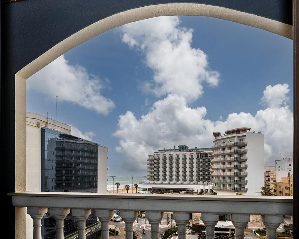 Hotel Spa Cadiz Plaza (Adults Only) Exterior photo